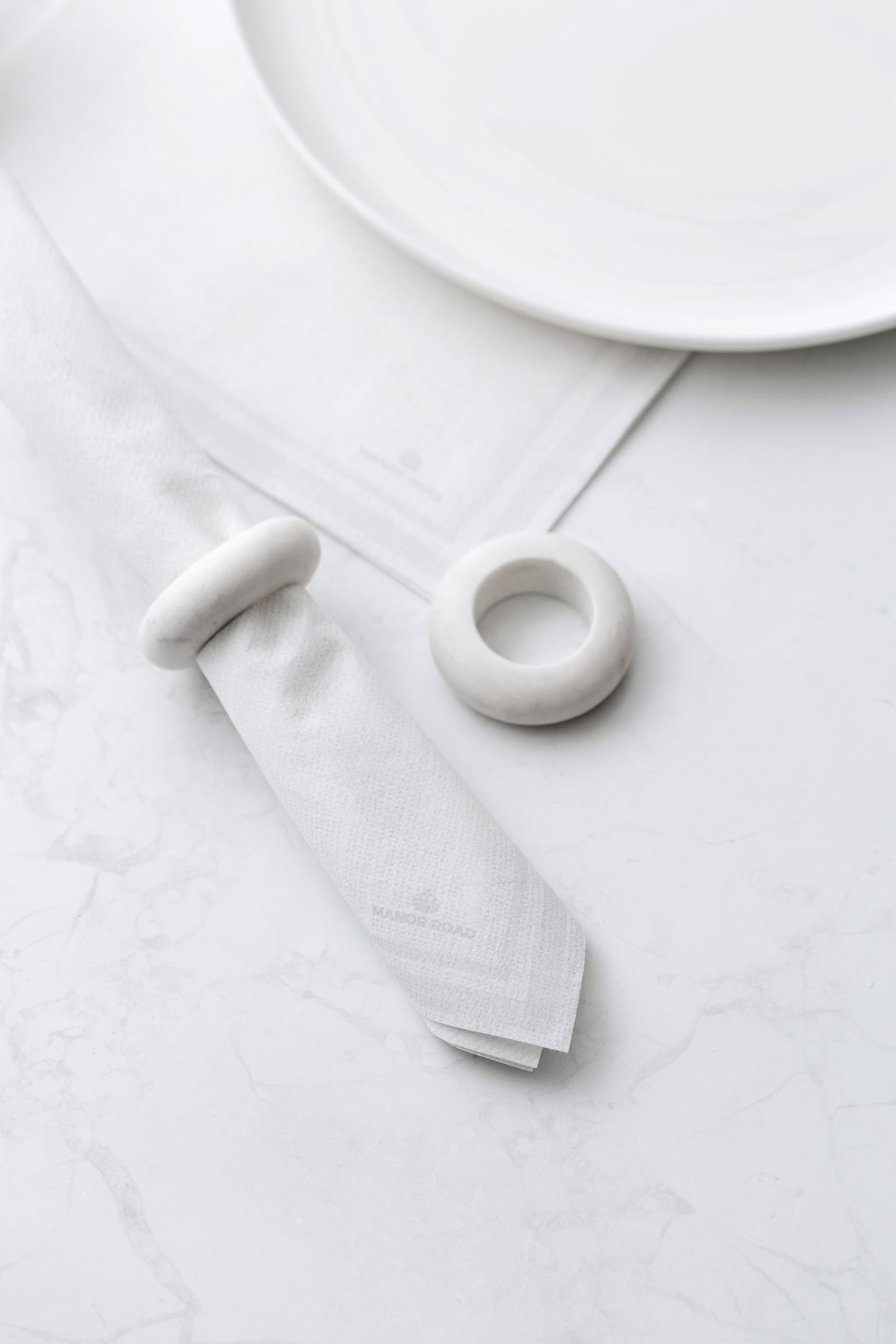 Linen Luxe White Dinner Paper Napkin- 20pk- Manor Road